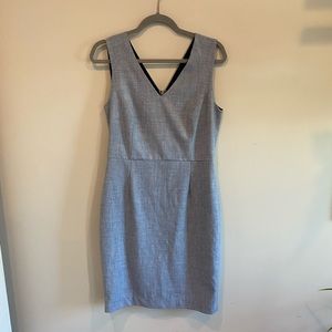 Banana Republic Factory Gray V-Neck Sheath Dress